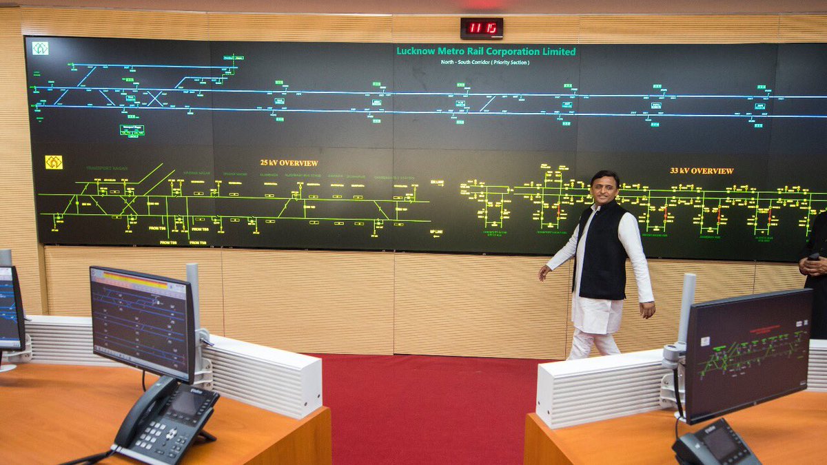yadavakhilesh's tweet photo. समाजवादियों द्वारा बनाई बेहतरीन मेट्रो में बैठने से पहले, लखनऊ सड़कों पर घूम रहे पांच हजार लावारिश जानवरों के पालन पोषण का इंतज़ाम करे सरकार https://t.co/NwBgG8PhdX