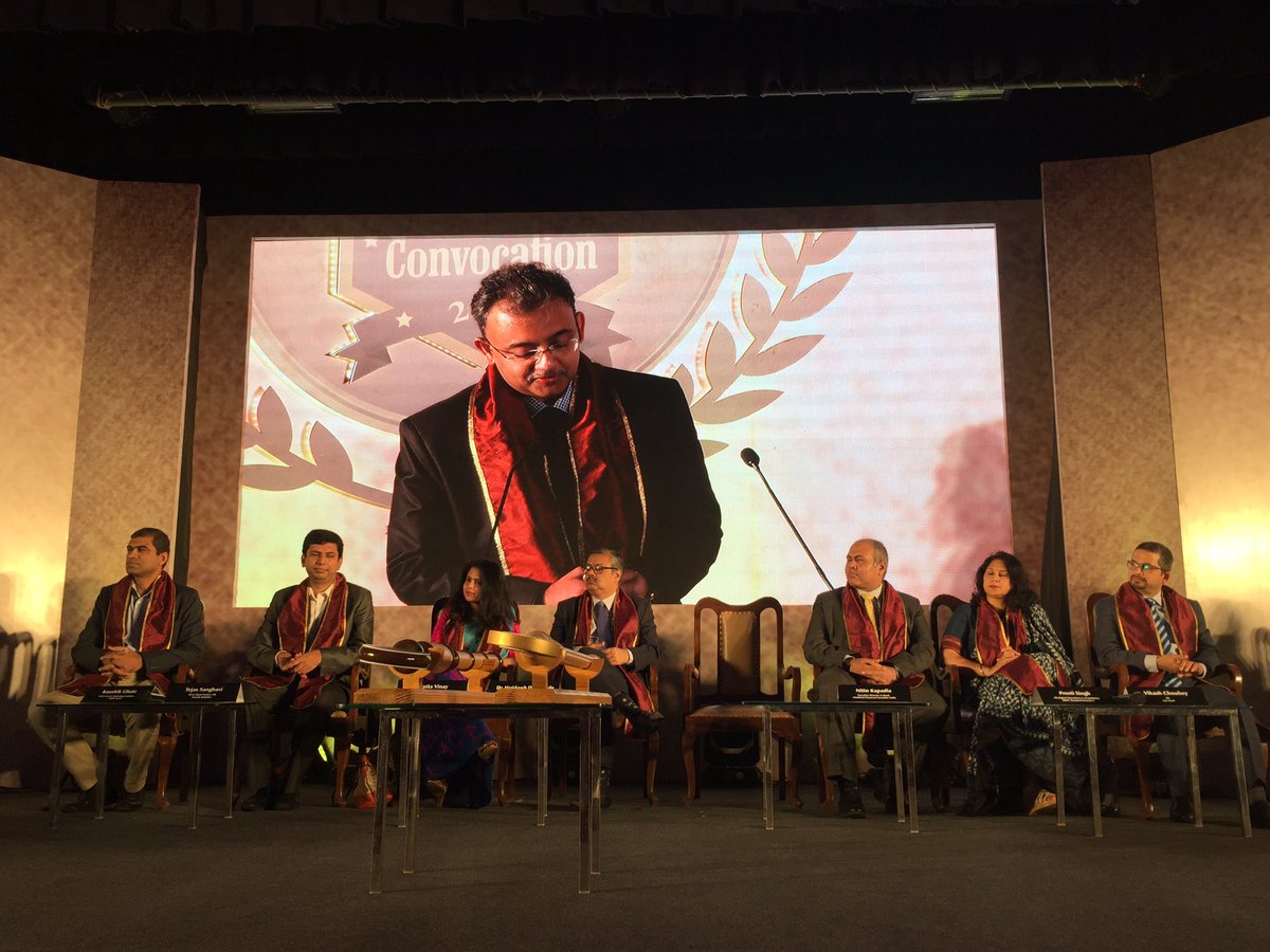 brilliansk's tweet photo. The Guests being introduced #TASC2017 @timesproindia @asrikrishna https://t.co/6P7ihOb5Lj