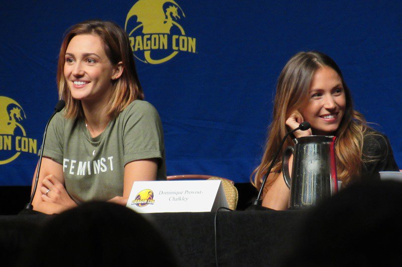 nedleysoffice's tweet photo. #WynonnaEarp panel pics 2... https://t.co/hYMXtOgD4Q