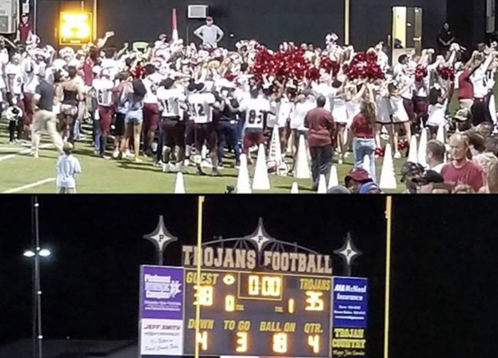 cmccookhcbe's tweet photo. Great Job DEMON COUNTRY! @WarnerRobinsHS @coachchastain @screamindemon18 #BelieveInWRHS #RepresentTheR #DemonPride #Family https://t.co/PXx2NobdSY