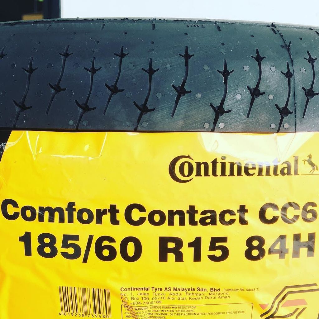 maniacscojp's tweet photo. 変わったトレッドパターン
#maniacscojp #maniacs #vw #audi #continental #continentaltire #comfortcontactcc6 #treadpattern https://t.co/1NyfKsqknx