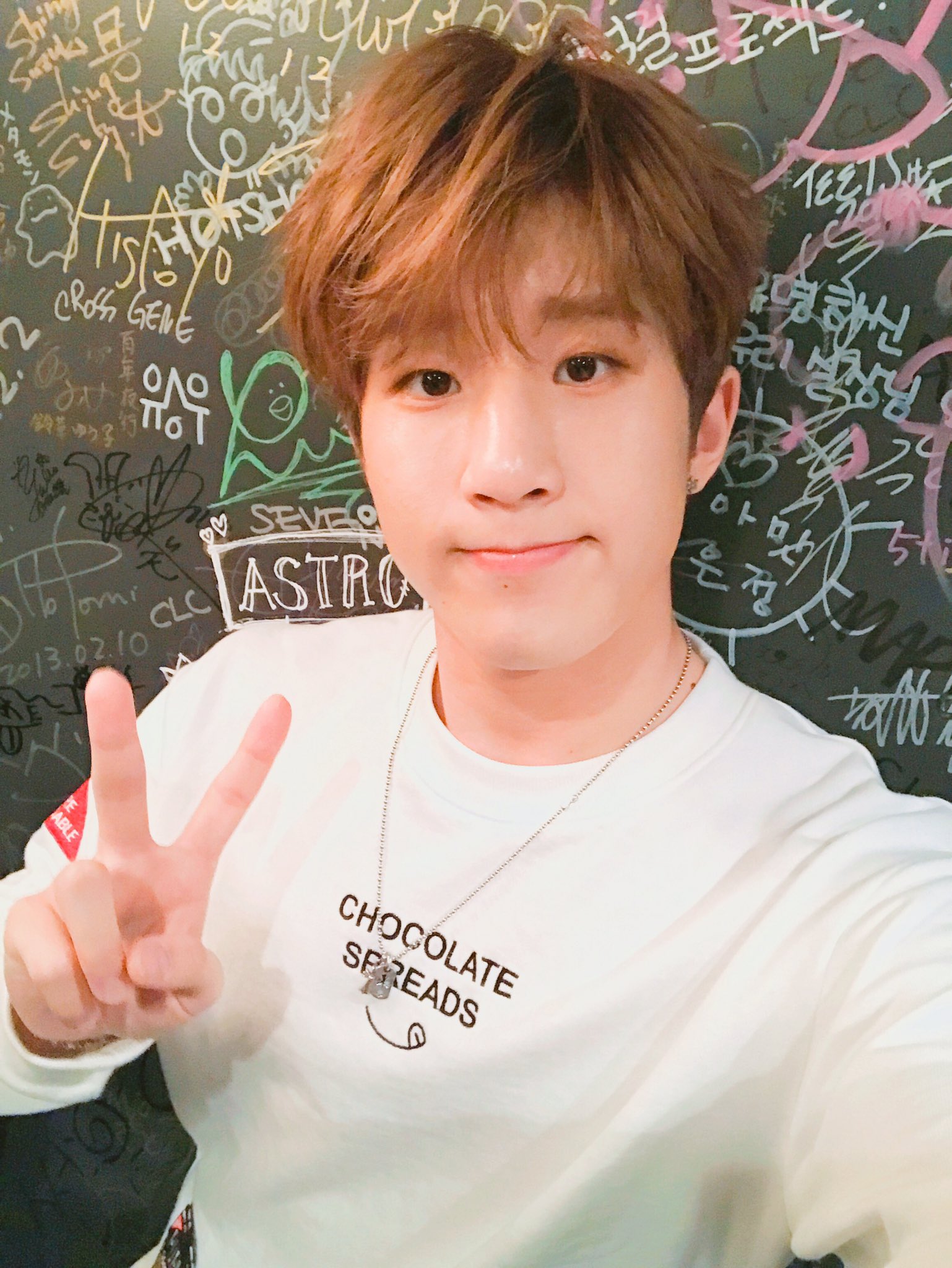 DIsdHj3UEAAbqcS.jpg:orig