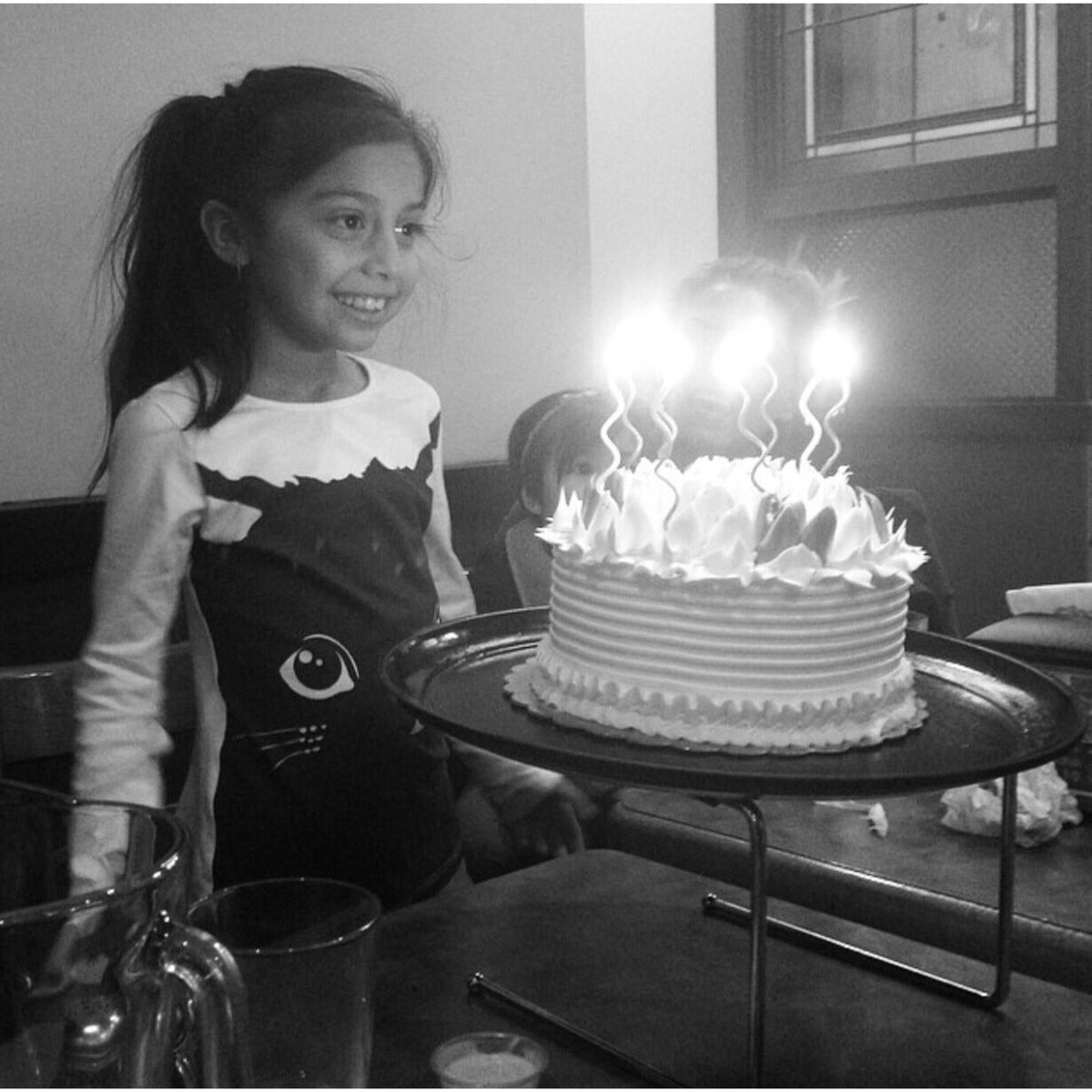 pabloo_henney's tweet photo. If anyone is in the SAN BERNARDINO, CA area, my niece MYA WENT MISSING in KERN CANYON LAKE!! PLEASE SPREAD THIS!!
WE JUST WANT HER HOME SAFE https://t.co/UMKMrEHuBT