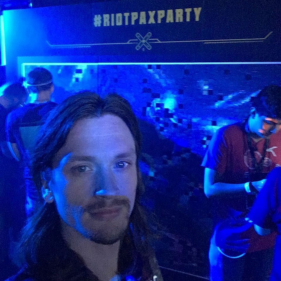 JeremiahIngham's tweet photo. #RiotPAXParty https://t.co/eXcA9Y4PLe
