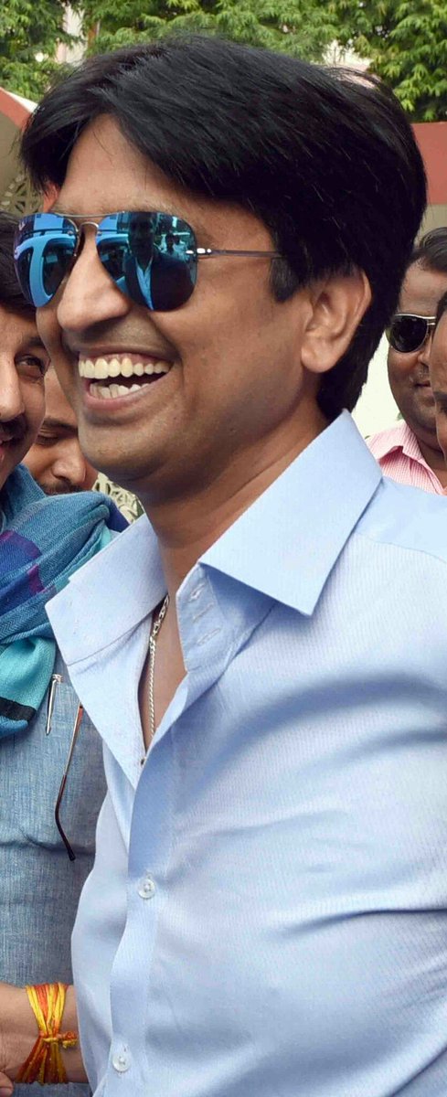 jpoonam600's tweet photo. उन्ही�� के गीत ज़माने में गाए जाएंगे,
जो चोट खाएंगे और मुस्कुराए जाएंगे!!
Keep Smiling @DrKumarVishwas 😊 https://t.co/nKA8z6NoXc