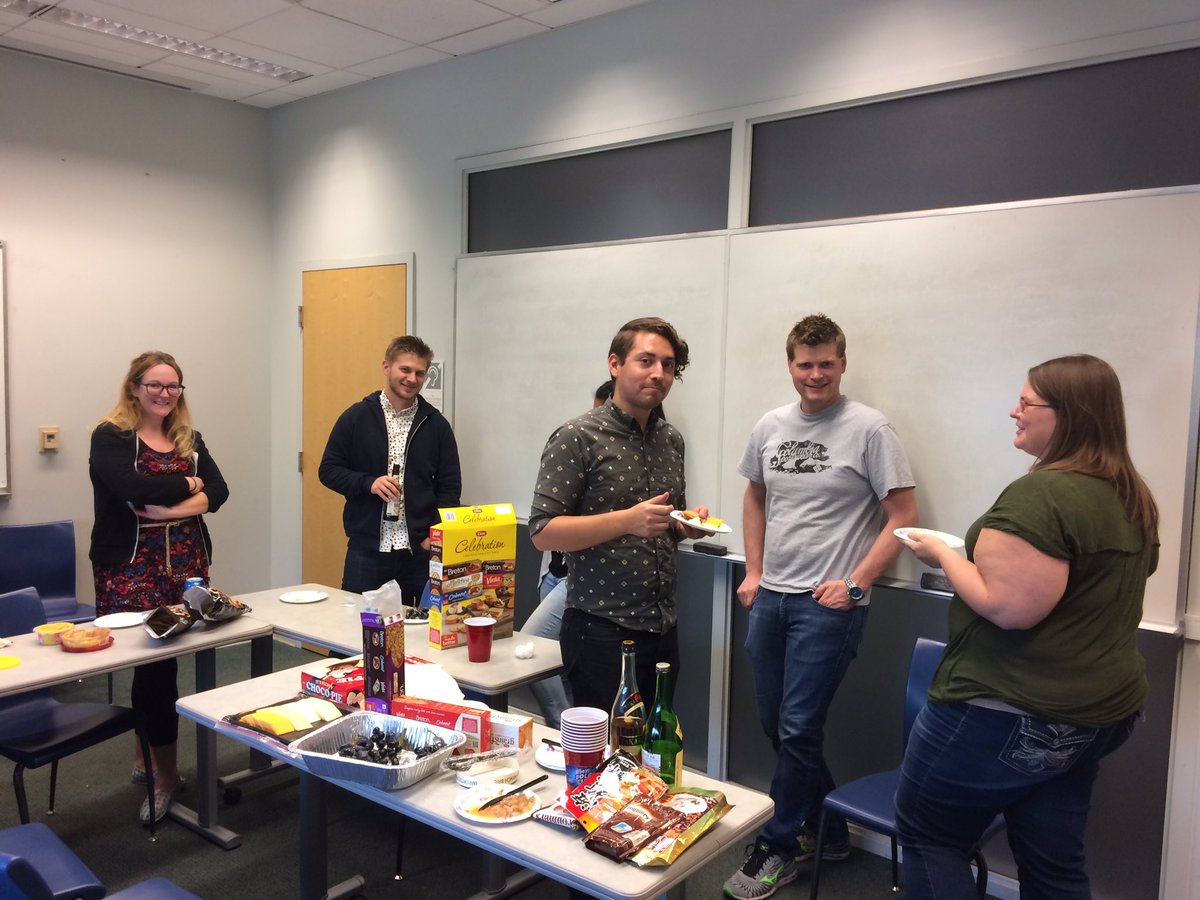 ChengLabUCR's tweet photo. Farewell party today for @samshinman and @kristymckeating. Best wishes to them in their new positions. https://t.co/mGfi1UMsWe