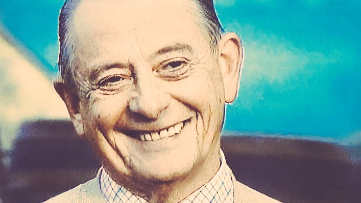 TvHeartbeat's tweet photo. Happy 80th birthday to our wonderful Heartbeat star who was there from the start to the end, #derekfowlds @DerekFowldsshow @triciapenrose ❤️ https://t.co/wMdZxbHTJC