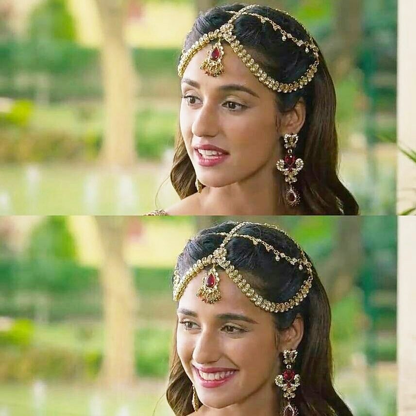 TeamDishaOnline's tweet photo. "Happiness is not something readymade. It comes from your own actions." 😍 @DishPatani https://t.co/84GrjO7R1e