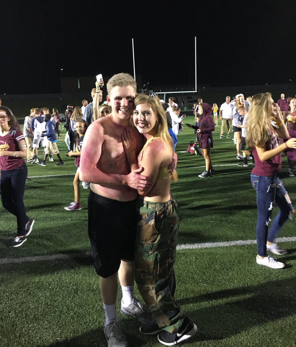laurenkucera's tweet photo. ended our senior year with a victory!β€οΈπππ #seniors #ptownbeatdown #OhWhenMaroon #4nomore @lucasmatthew_20 https://t.co/YvUReSfKVb