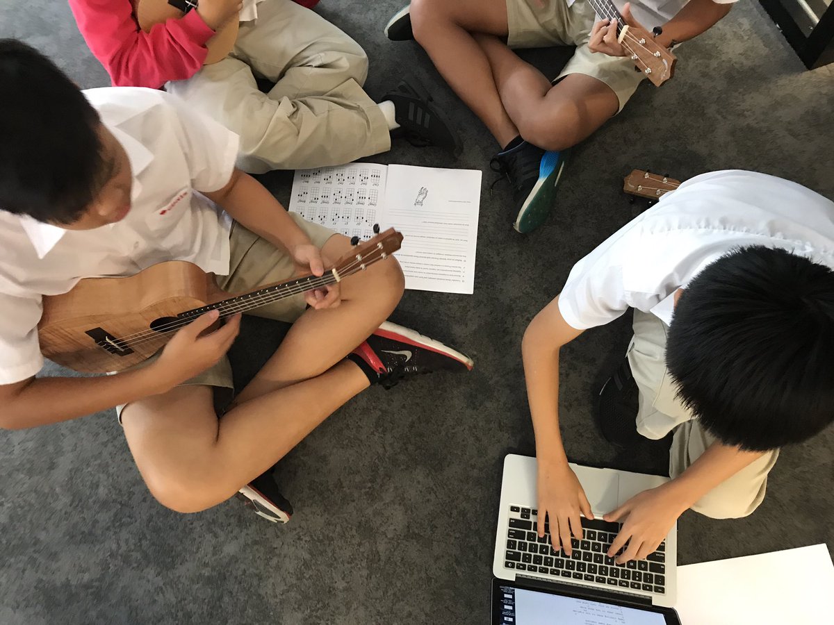 lovenguin's tweet photo. #Collaborative #inquiry with #ukulele in #myparts #music class. Learning and making own songs #cdnisprojectinnovate @CDNISComm https://t.co/0GlurfFfTP