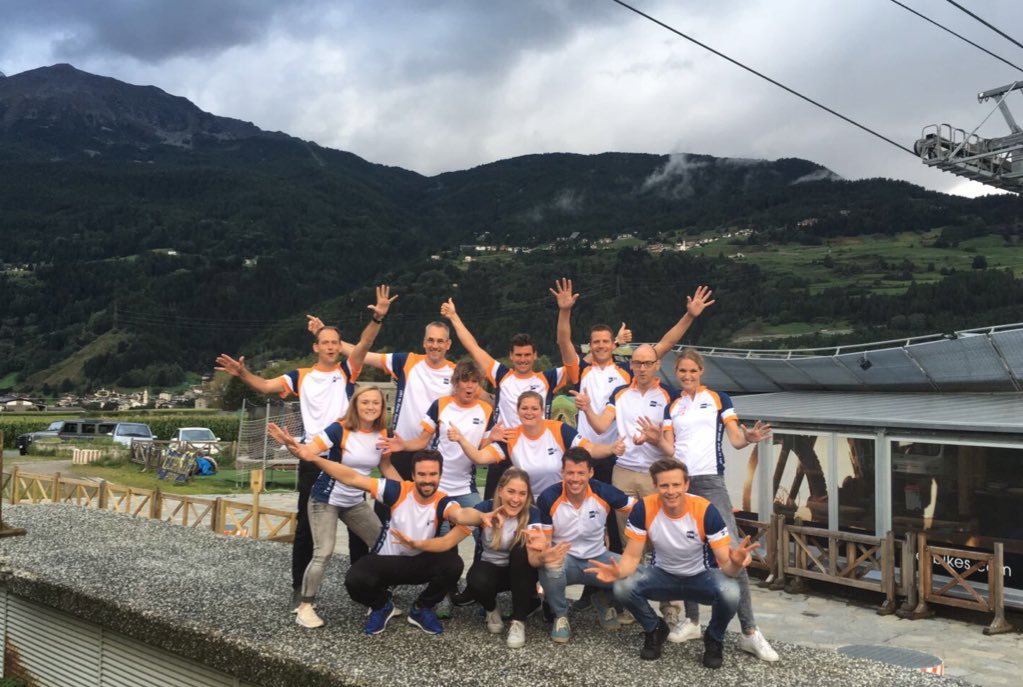 EWfacility's tweet photo. Team #ewforlife is er klaar voor. @Stelvio4Life here we come! #upanddown #goeddoel https://t.co/dmUhK03i8s