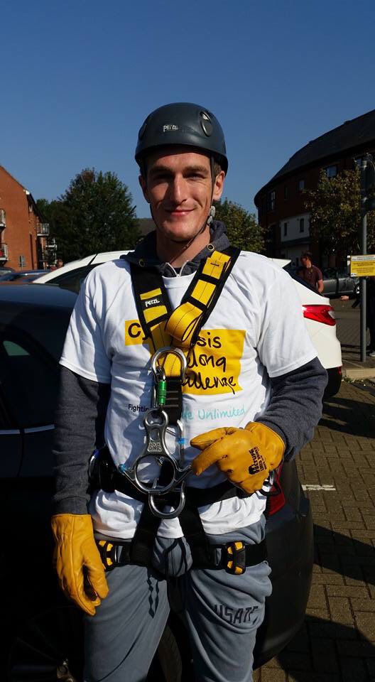 CJTrustCF's tweet photo. Northampton Tower Abseil in memory of my Niece Chloe for The Cystic Fibrosis Trust ❤️💙💙 @cftrust with my cousin @wonkyflowers and Aunty😊 https://t.co/IErICoAoZi