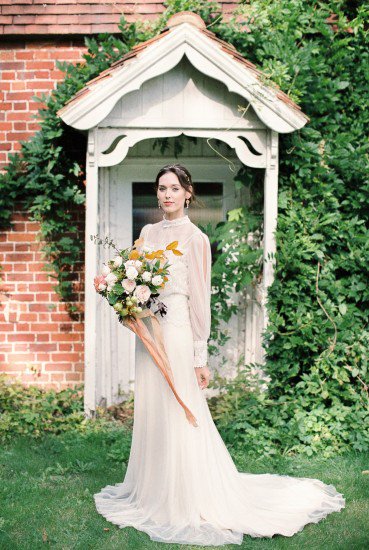 “I adore the changing seasons - It's the perfect starting point for colour palettes and textures."
lvmyd.rs/2exFYOI
<a href="/BowtieandBelle/">Bowtie and Belle</a>