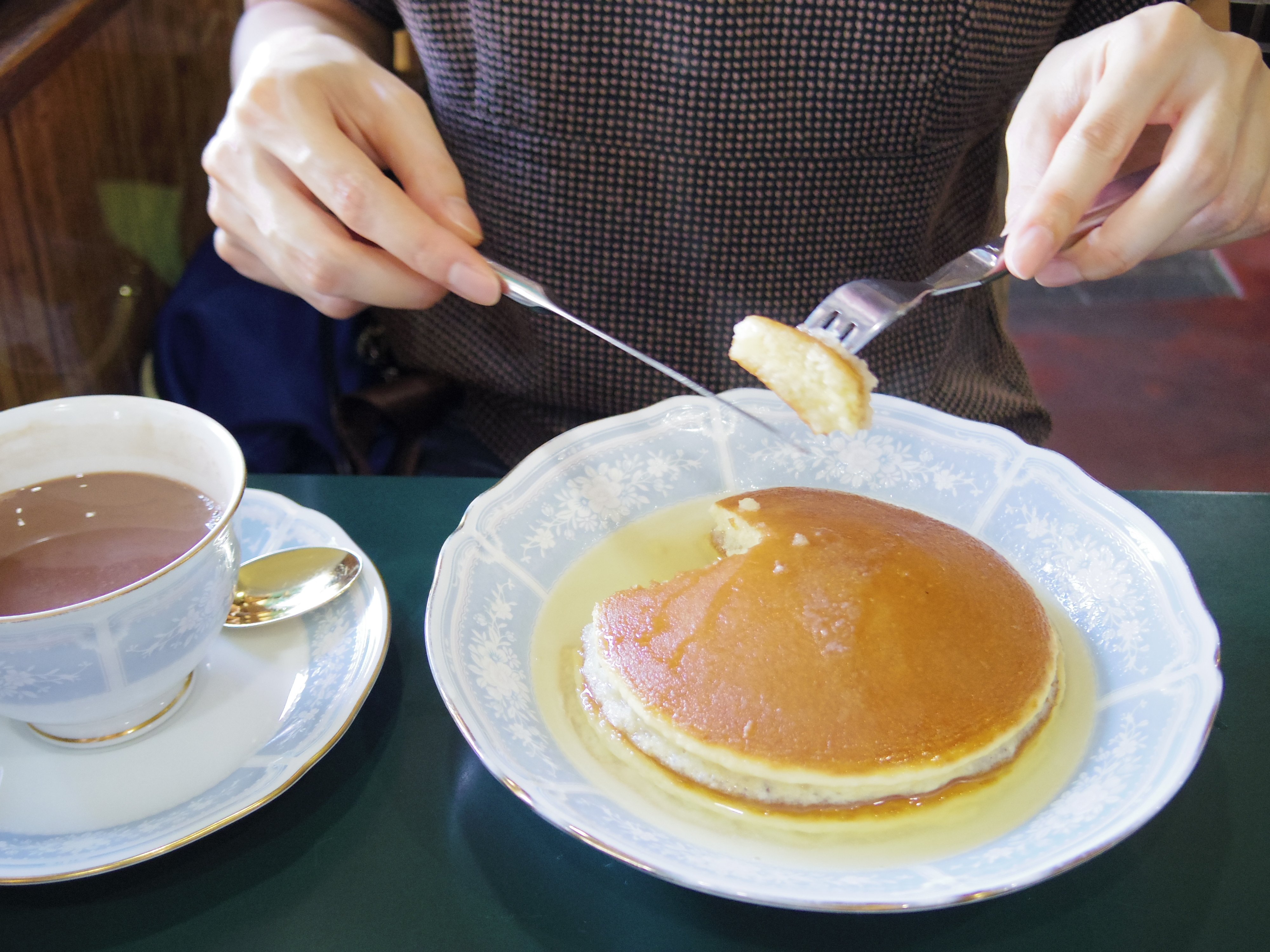 Shiho Ozawa レモンスープのホットケーキ 想像できない けど食べたい バターとレモンの香るしあわせの美味しさでした 喫茶店 モーニング 三愛 愛知県 豊橋市 T Co Lsl8p3w0st Twitter