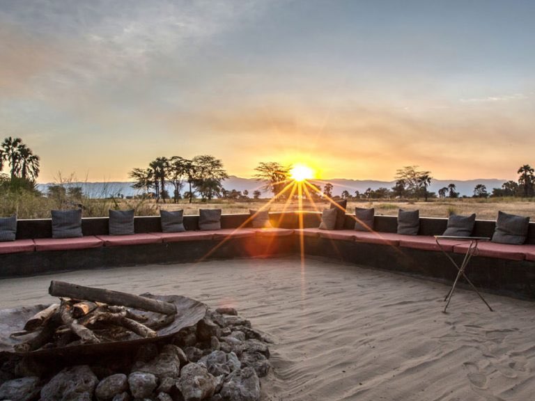 TravelingLena's tweet photo. Die besten Family-Lodges in Afrika https://t.co/vX7WRIMSly https://t.co/l5xC8LF561