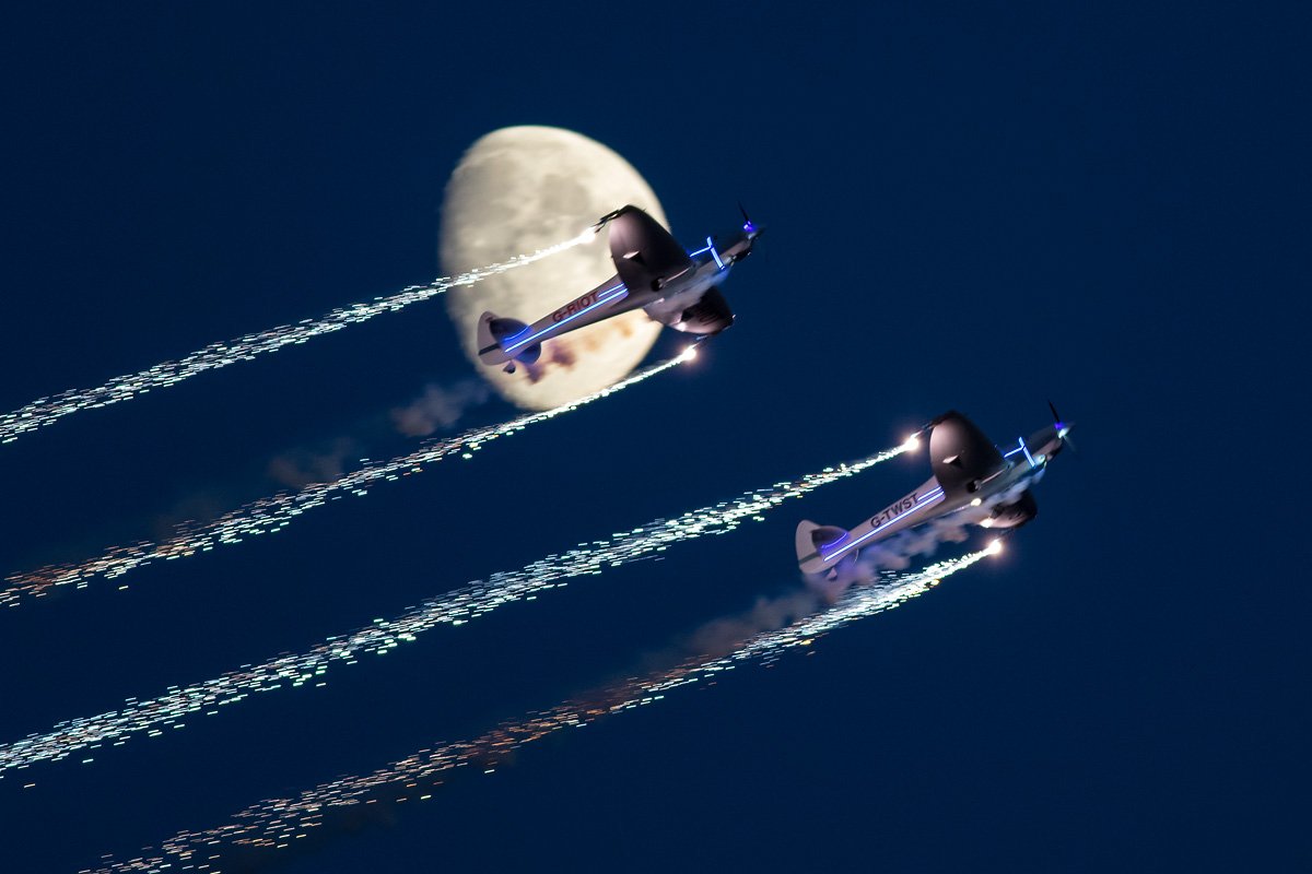 More highlights from Day two of <a href="/BmthAirFest/">Bournemouth Air Festival</a> included the Bombers formation and a moonlit Night Air Display #avgeek #airshows