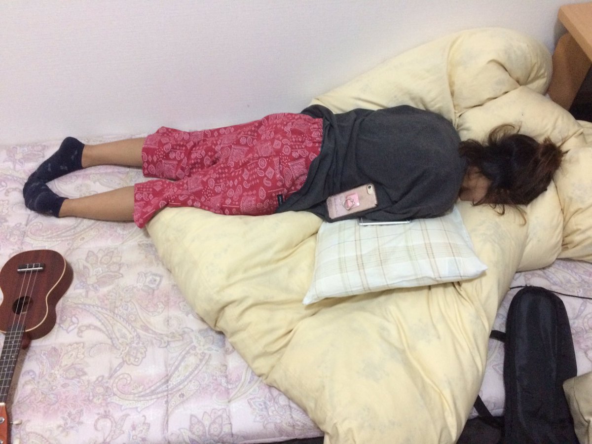 SayuriCa_Ra's tweet photo. Monday morning is like: https://t.co/D0nbqPK3HL