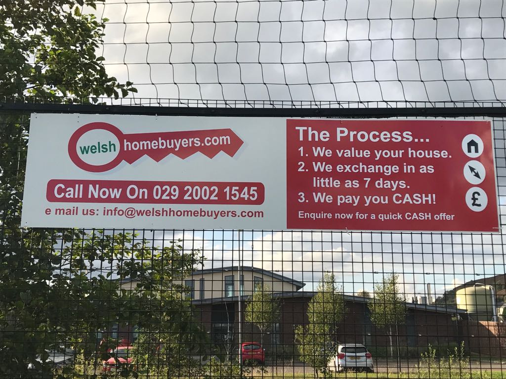 Penrhiwfer_Fc's tweet image. Some more sponsor's being put up at the ' Fer Camp ',a big thank you for your support