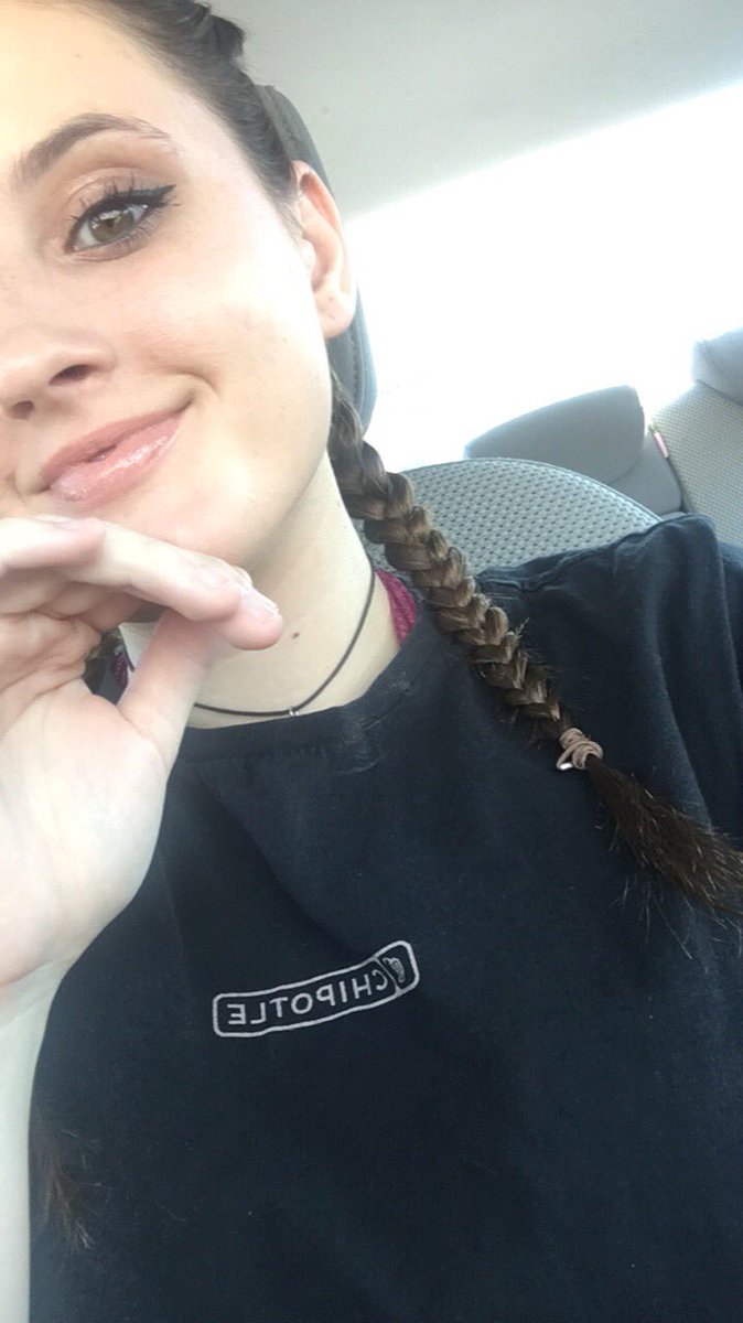 shelbyyyyb's tweet photo. Sometimes I look really cute in my uniforms 😏 hoping to add a third to the mix #threejobs #isthattomuch? https://t.co/wJ8mDqNV3h