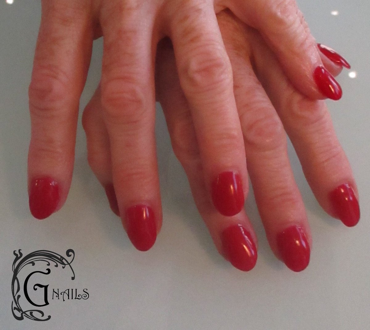 GNicheArt's tweet photo. Nothing like a #ClassicRed! #GNails #PrettyNails #BookInNow #YoungNails #NaturalNails #BiteYourTongue #ShortAndPretty #GoTime #GelManicure https://t.co/tGVhNu6vex
