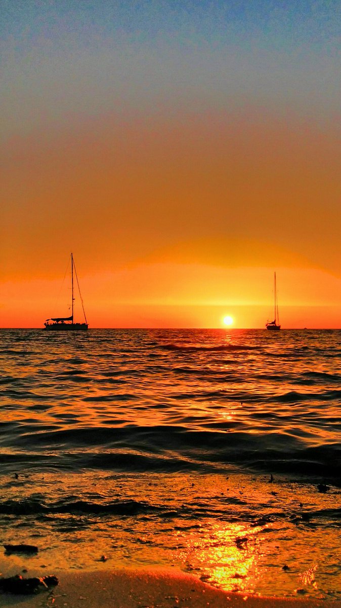 #Italien Luxus #SegelnUrlaub, #SegelnKreuzfahrt mit #Besatzung #Sardinien bei #SailingYacht #Gulet #Victoria  # Yoga #Kreuzfahrten #Segeln