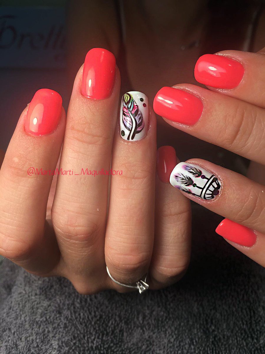 GRETTY_MANICURA's tweet photo. 🎉🎊🎇 Estamos de Festa Major y lo celebramos con este color coral y plumas 🎉🎊🎇🎆 #coralnails #uñascoral #feathernails #grettymanicura https://t.co/zH3sXHzMfs