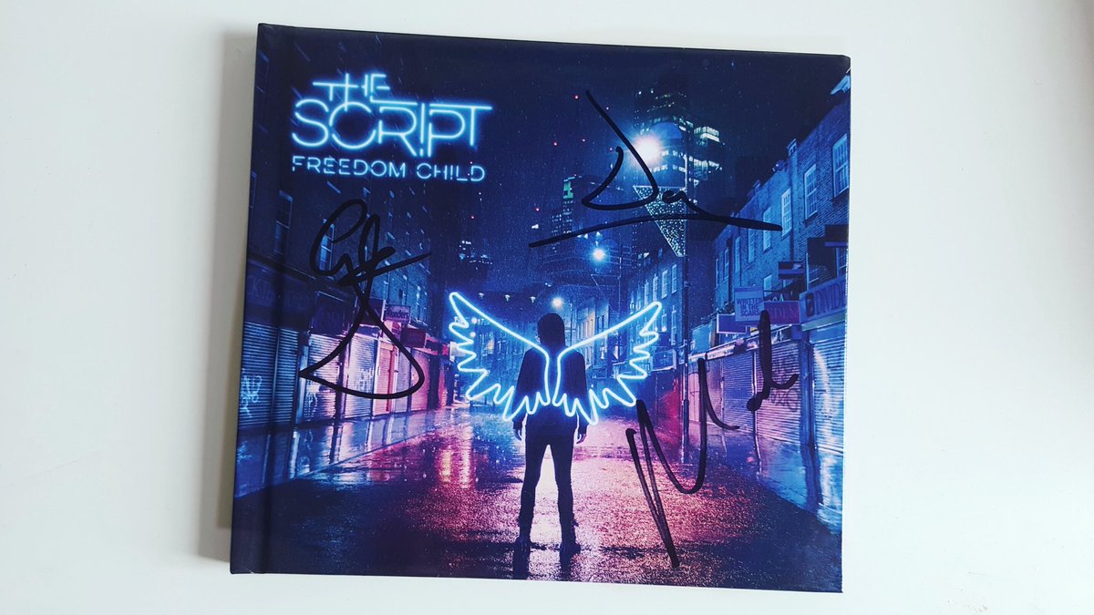 NeverlandPerks's tweet photo. Love this album! Listened to it all day yesterday. I love divided states of america. Well done 🍀@thescript @TheScript_Danny  #FreedomChild https://t.co/rf0wEZWqkS