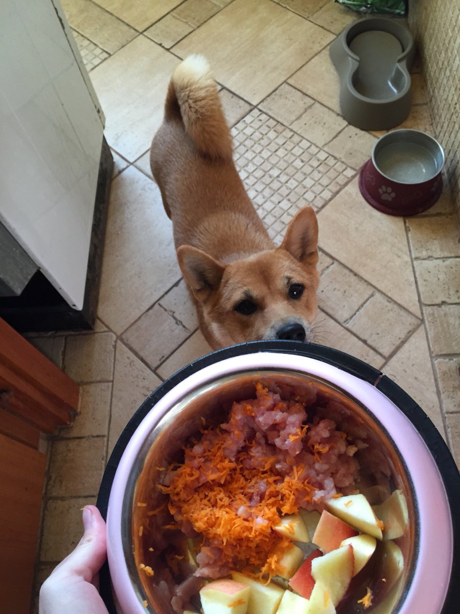 Today I began a raw diet! Sofar I'm really enjoying it!:3