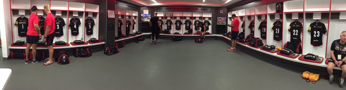 The team have arrived at Twickenham! Who's excited?! 😁😁🙌