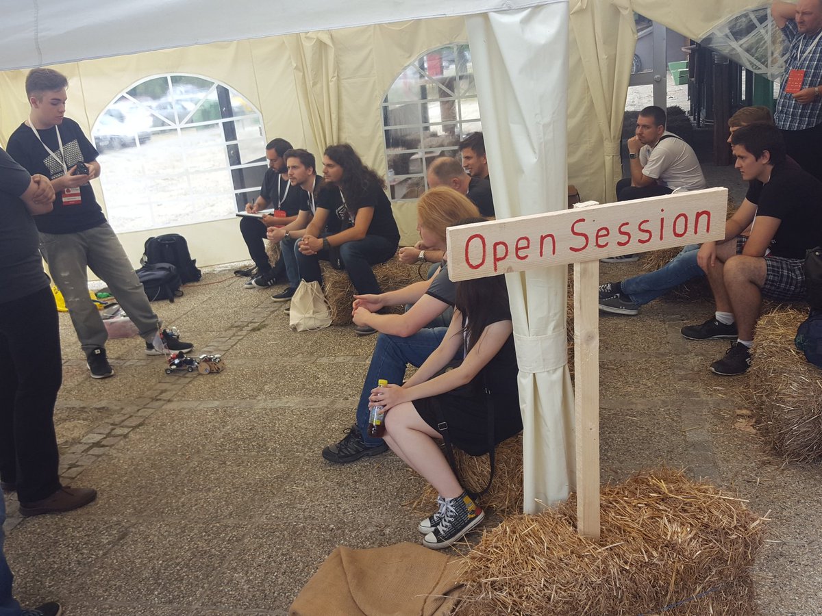 Robots at #kulendayz17 by <a href="/MrSmersh/">Catalin Gheorghiu</a> and @Ra5tko #OpenSessions :)