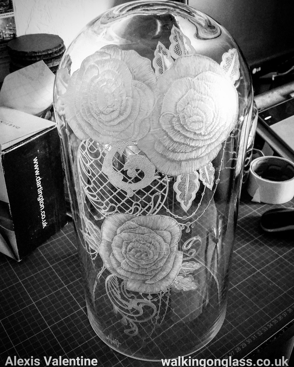 GlassForWalkers's tweet photo. Looking for a piece of Bespoke Hand Engraved Artwork? ... Look no further! #alexisvalentine  #walkingonglass #glassengraving #rossendale https://t.co/2AcCykxxGs