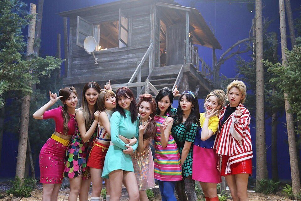 twice_Mm119's tweet photo. 初タグします！
🍑モモよりのオールペン
🍑フォロバ率1109%！
#TWICE
#モモ好きな人RT 
#Twitter上にいるTWICEペンさん全員と繋がるのが密かな夢だったりするのでとりあえずこれを見たTWICEペンさんはRTとフォローしていただけると全力でフォローしに行きます https://t.co/08fotBhNro