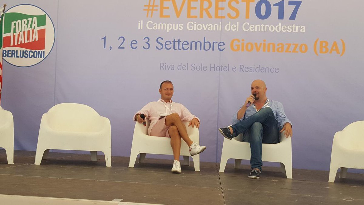 Presentando riflessioni di un conservatore di provincia #Everest017 <a href="/SabinoMorano/">Sabino Morano</a>