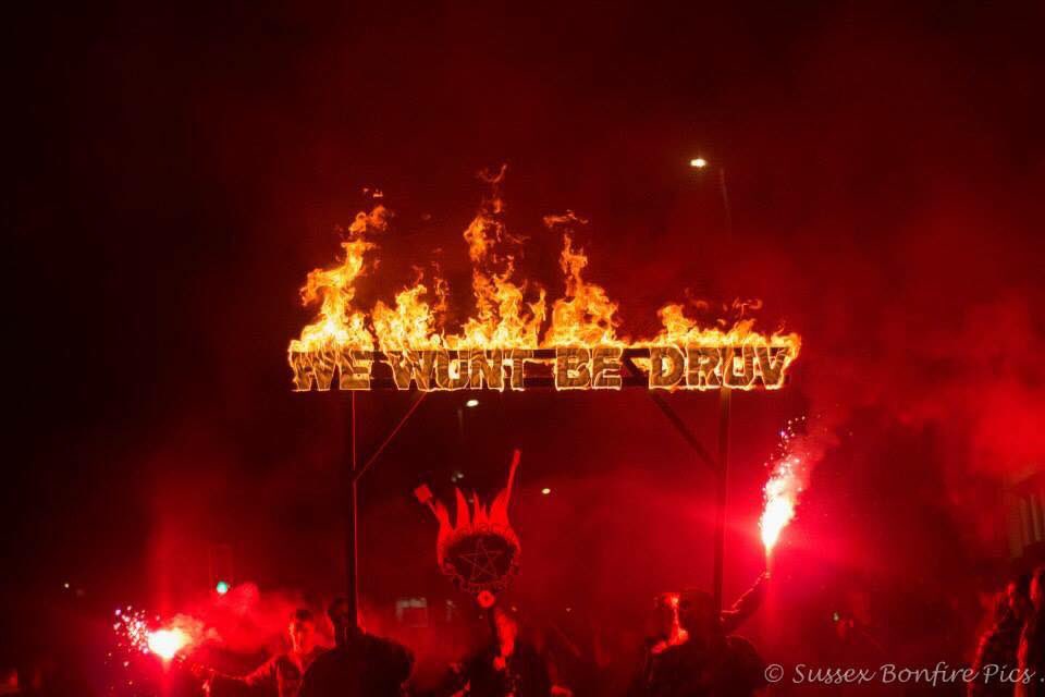 We would like to wish everyone at Uckfield Bonfire &amp; Carnival Society all the very best on their night tonight . #wewuntbedruv #2017bonfire