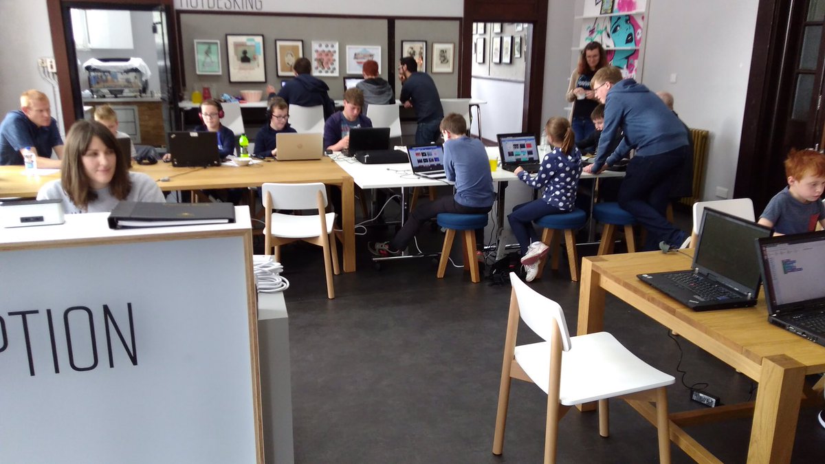 CoderDojoStirli's tweet image. First coderdojo in Codebase Stirling!!