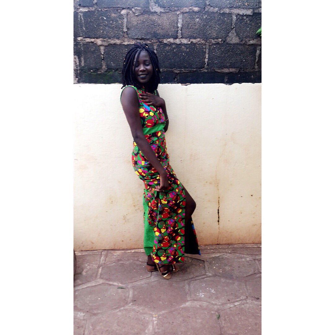oldfimvni's tweet photo. Seli djara #BazinChallenge #EidOutfit #MalianTwitter 👸🏿🎉 https://t.co/n3il96T4gz