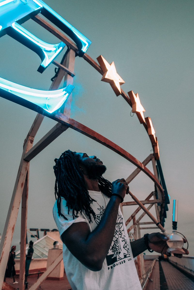 ChronixxMusic's tweet photo. Steamin' up, we steamin up 📸 @AllEyesOnIt https://t.co/Hwlabbga8T