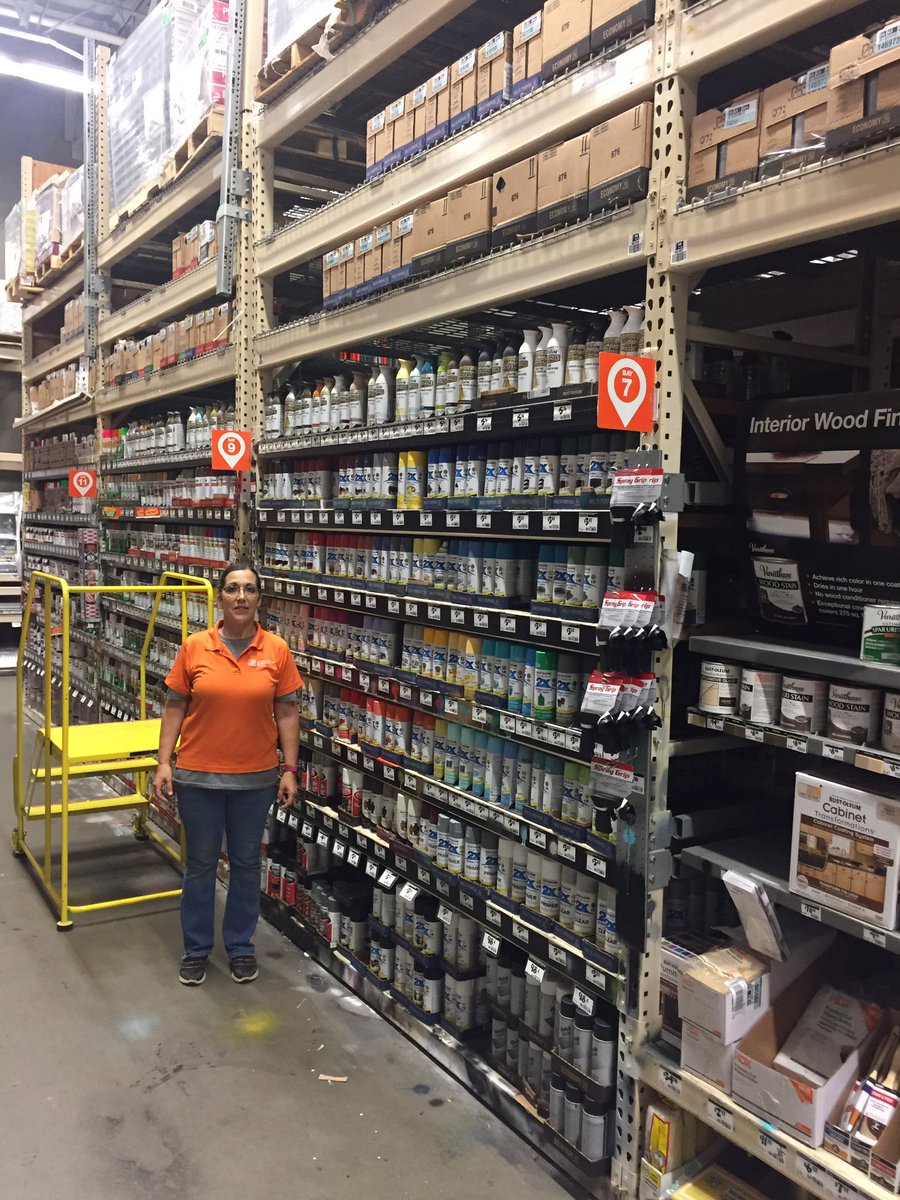 Thank you Shannon for tackling the Spray Paint bays in 1076, they look great!! #OneTeam #D49MET <a href="/JStorrs91/">Jason Storrs</a> @TimGudasD49