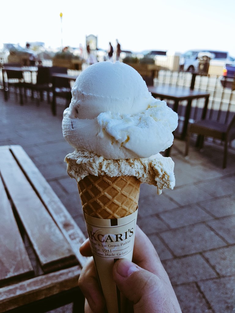 When in #HerneBay #Kent
always get your #icecream
from <a href="/Makcaris/">Makcaris ice cream</a> because
it's the best.
