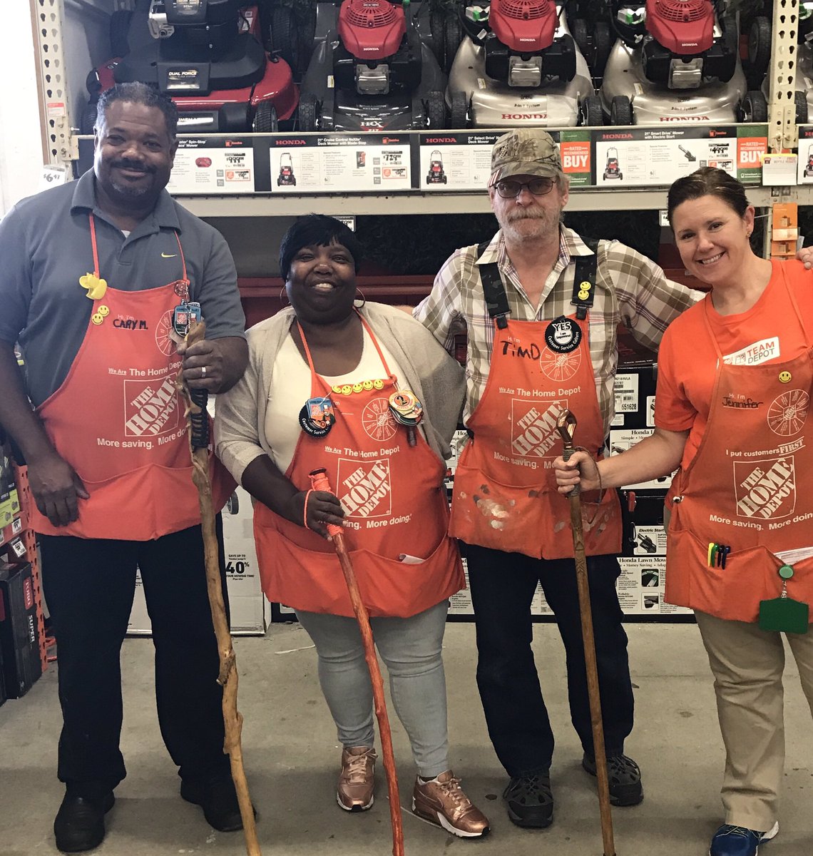 Home Depot 2014 tweet media