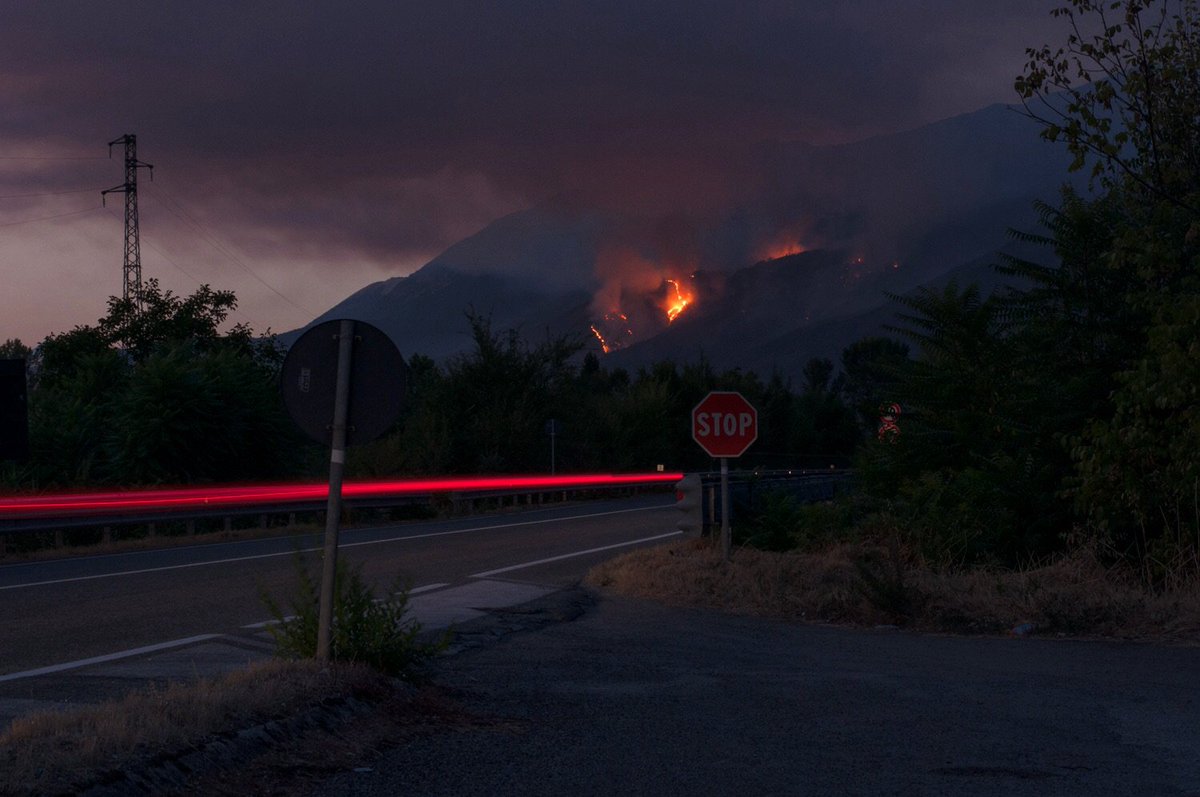 StopOmbrina's tweet photo. @lucianodalfonso :da #Incendi "occasioni valorizzazione":
VALORIZZARE ROGHI È AFFARE MAFIOSO!
#NORIMBOSCHIMENTO in deroga!
#Morrone #Abruzzo https://t.co/FXYQYfDDYA