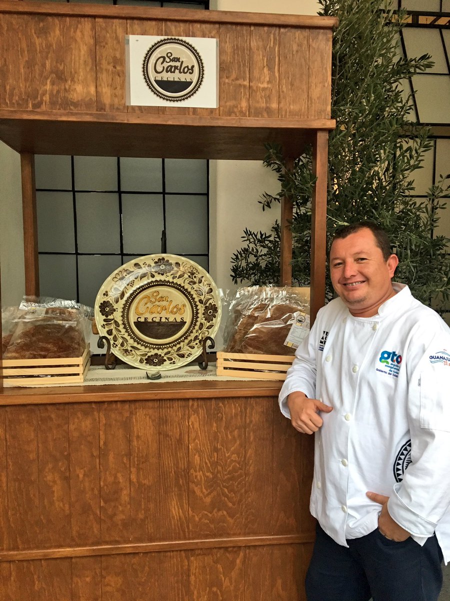 MexicoSelection's tweet photo. Quesos Bonalife, Cecina San Carlos, Asociación de Cajeteros de Celaya y Cerveza Artesanal Genaro Roque: poniéndole sabor al @MexicoSelection https://t.co/08W496Qxgc