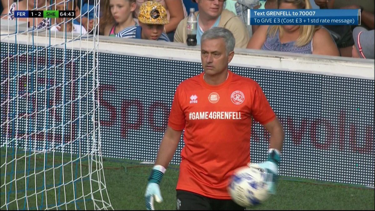 ManUtd_OT68's tweet photo. Neuer no, De gea no, Buffon no , JOSE YES https://t.co/Lx30LQqbFx