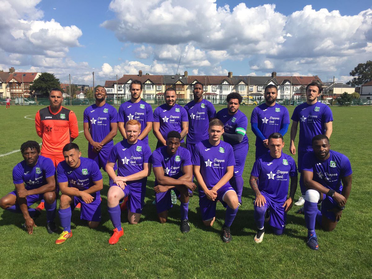 Dapperlook2017's tweet image. New kit trended by kitroom fc sponsored by dapper look