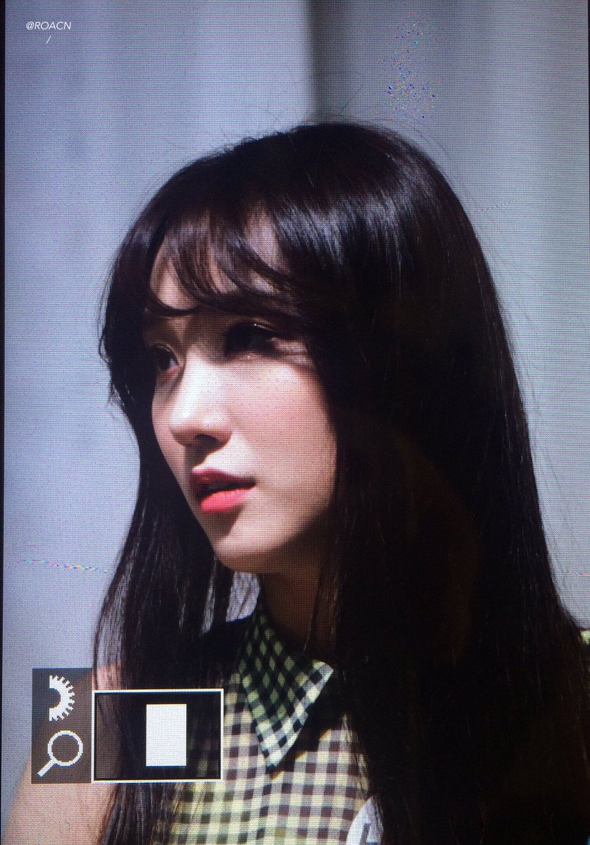 KimRoa_cn's tweet photo. 170902 목동 팬싸인회 preview
#PRISTIN #프리스틴 #로아 #민경 #ROA  ☺️ https://t.co/0pxuHtMWas