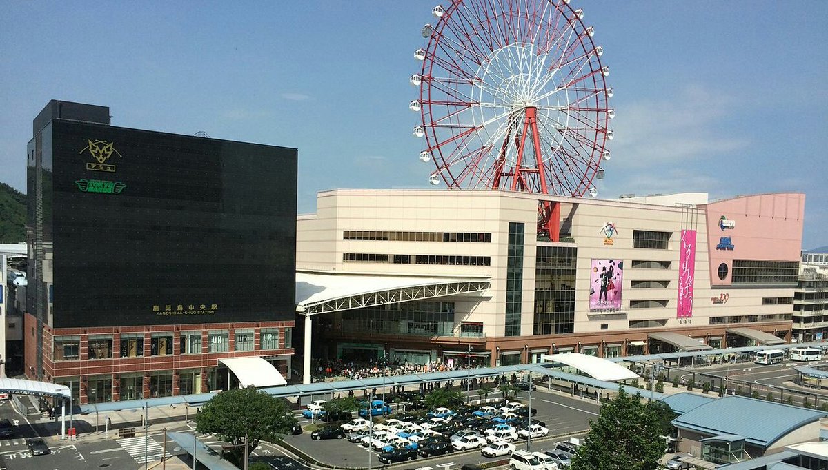 いぶおやfebruary 西鹿児島駅 1996 鹿児島中央駅 14 という進化 同じ駅でここまで変わる