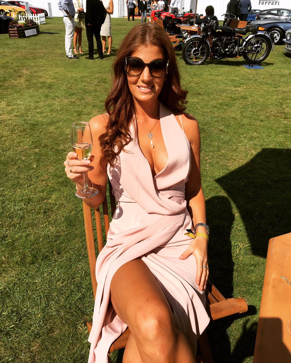 ChrissieWolfe's tweet image. This about sums it up... @SalonPriveUK #LABlifestyle