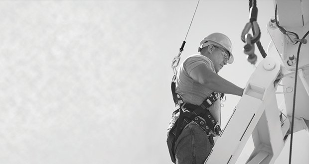 SprayFoam_Mag's tweet photo. "LOOK OUT!"- Words a worker never wants to hear. Check out these safety tips to protect you from falling on the job. https://t.co/MBbS9aR0F2 https://t.co/xT2cctRDst