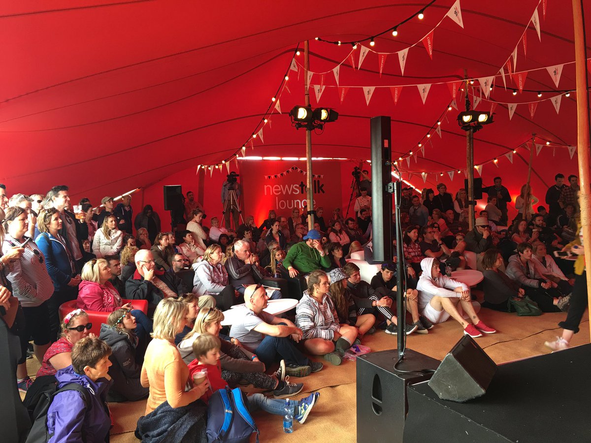 Suzanne_Brett's tweet photo. Packed house ... @TheGinaLondon @patkennynewstalk  #TalkingTrump #NTEP2017 https://t.co/RPvGJMdOPq