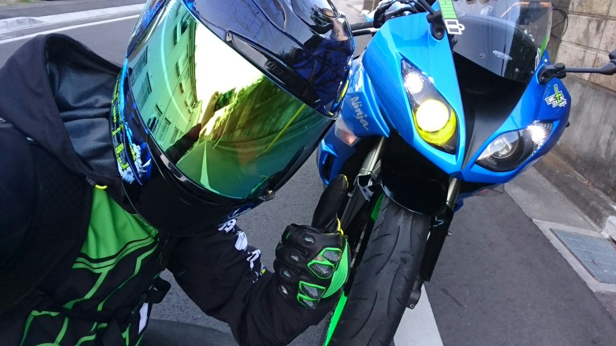 TOG_rocco's tweet image. いえいえ！iconを楽しみつつバイクも楽しみましょー(*´∀`)/
#iconmotosports #iconmoto